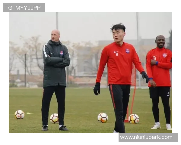 成都网球队耐力训练揭秘：提升竞技水平的关键因素与方法探讨